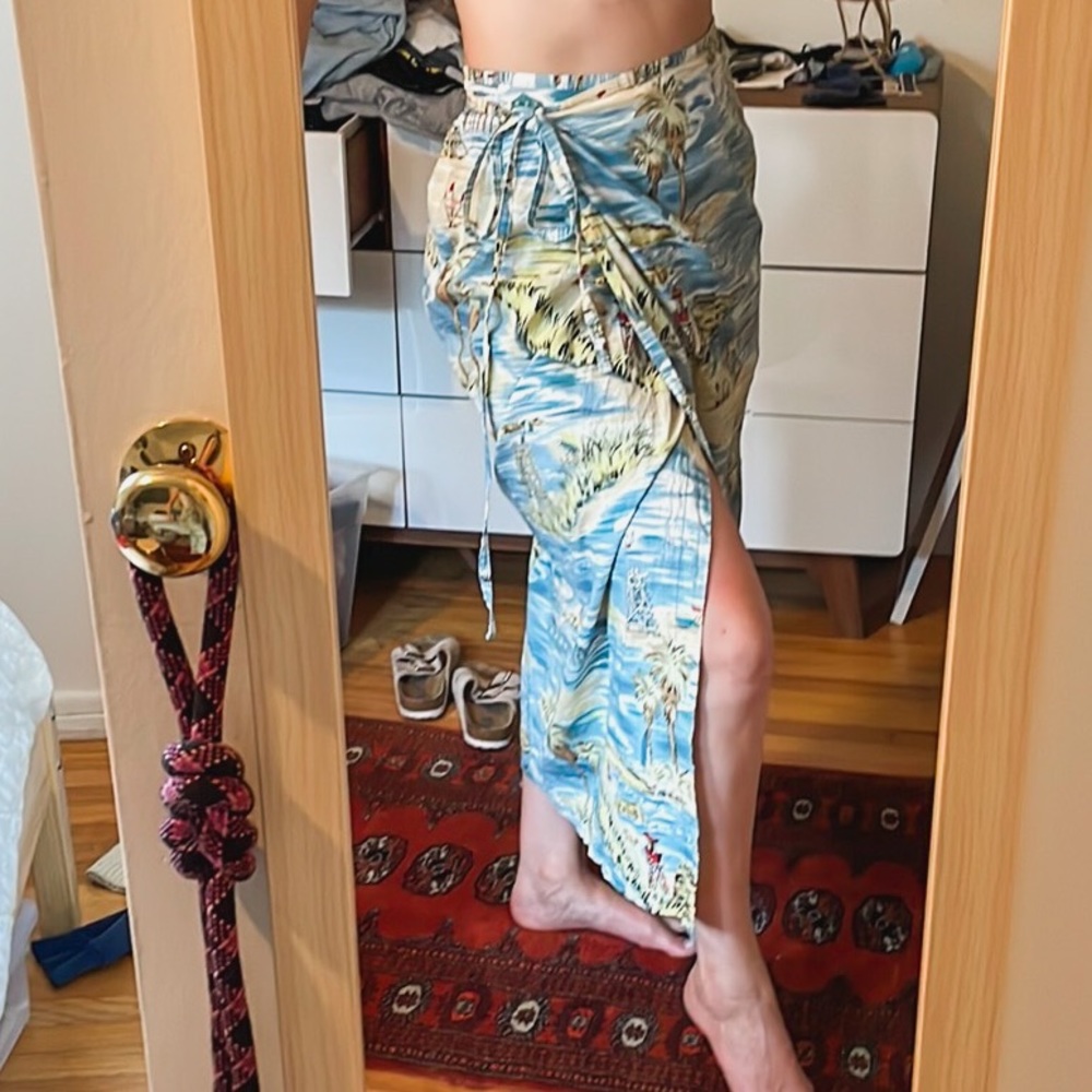Vintage Beach-theme wrap skirt